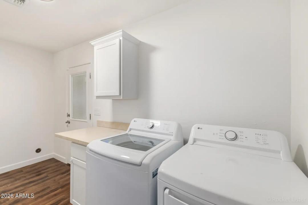 Real Estate Picture 22