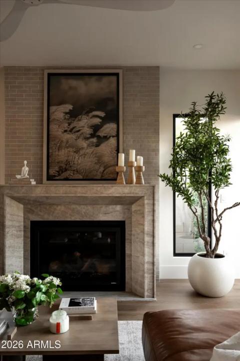Real Estate Picture 7