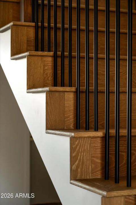 Real Estate Picture 32