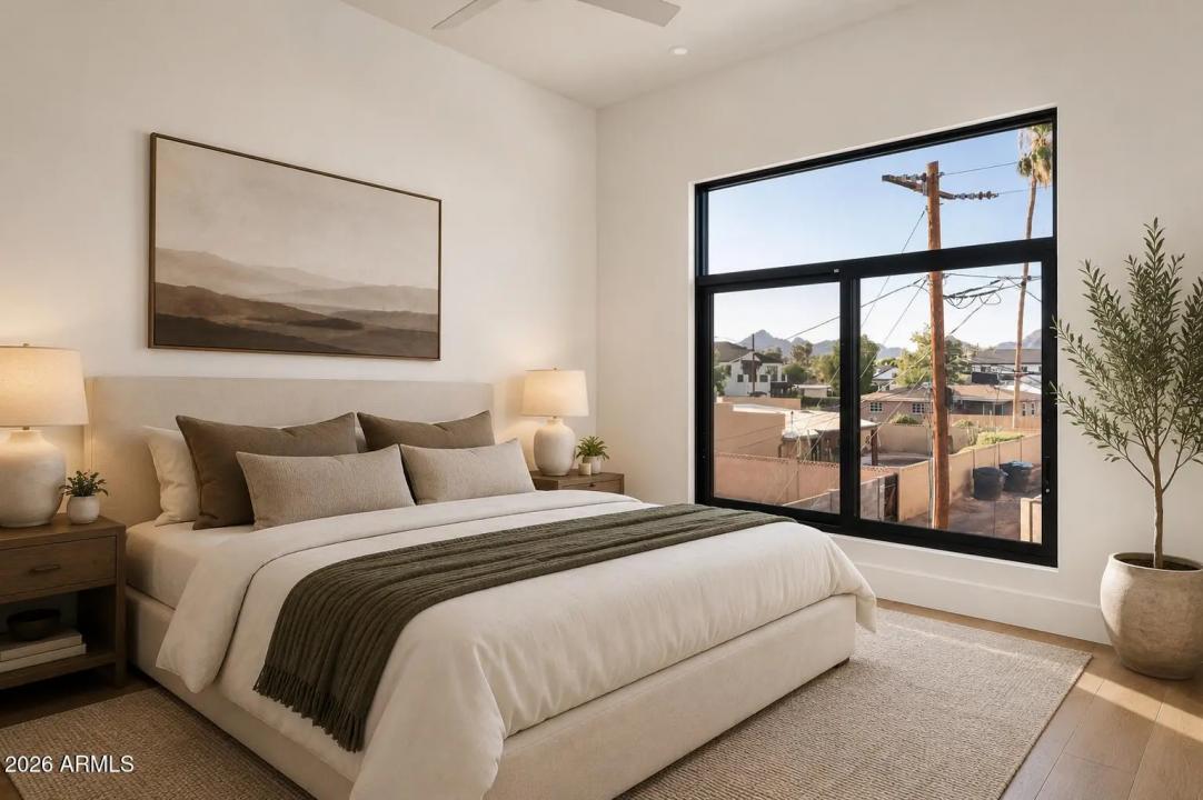 Real Estate Picture 41