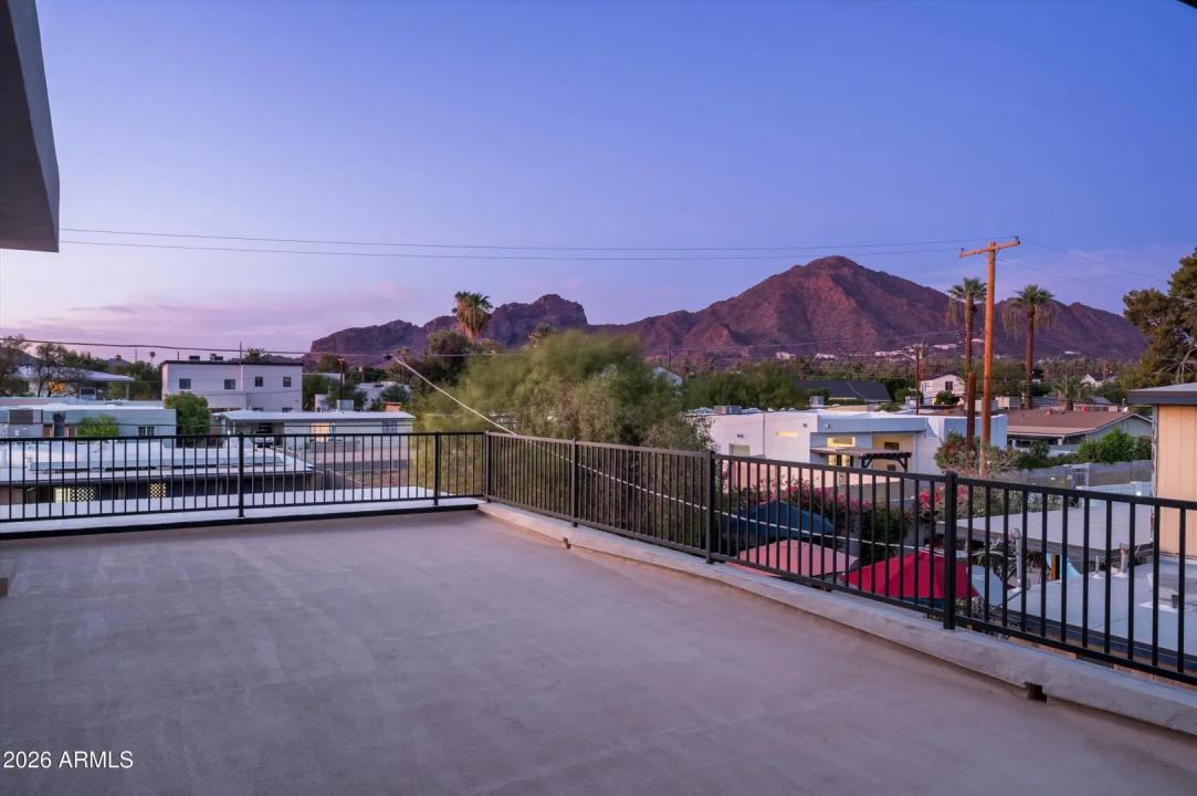 Real Estate Picture 37
