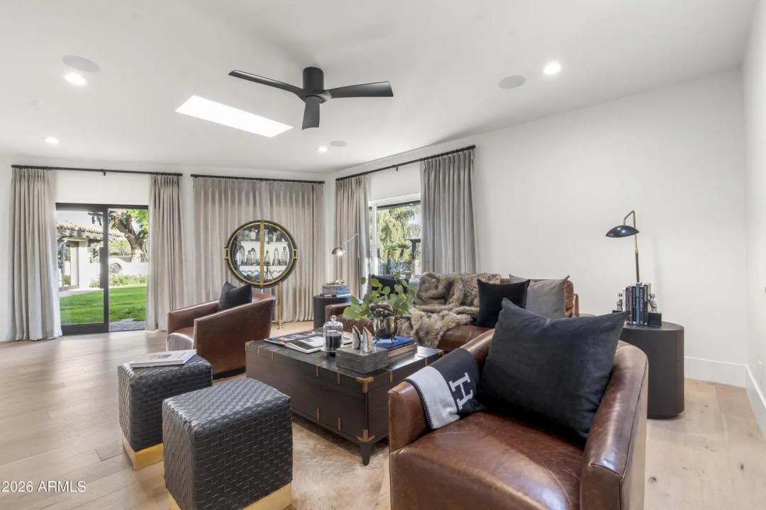 Real Estate Picture 38