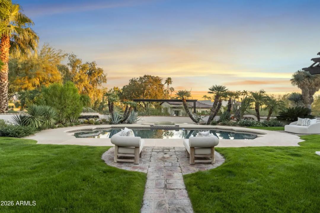 Real Estate Picture 44