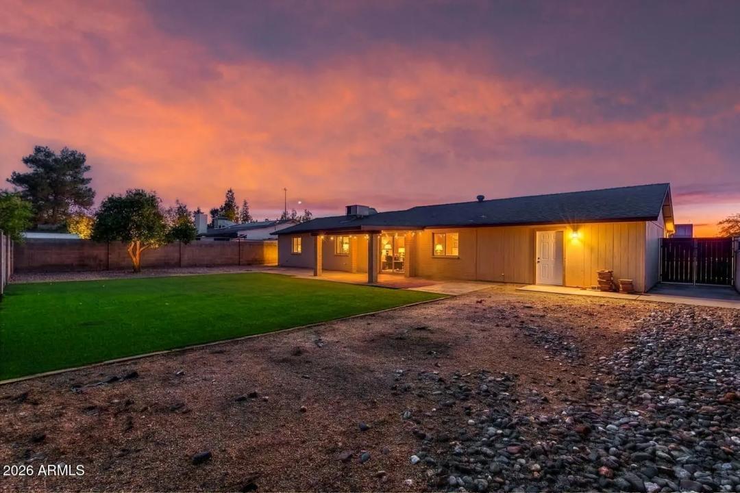 Real Estate Picture 17