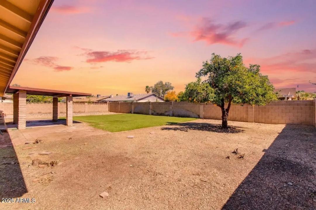 Real Estate Picture 15