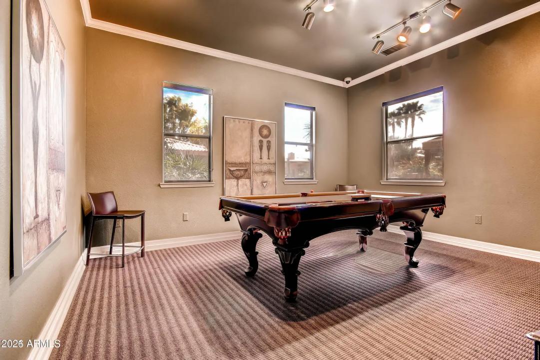 Real Estate Picture 18