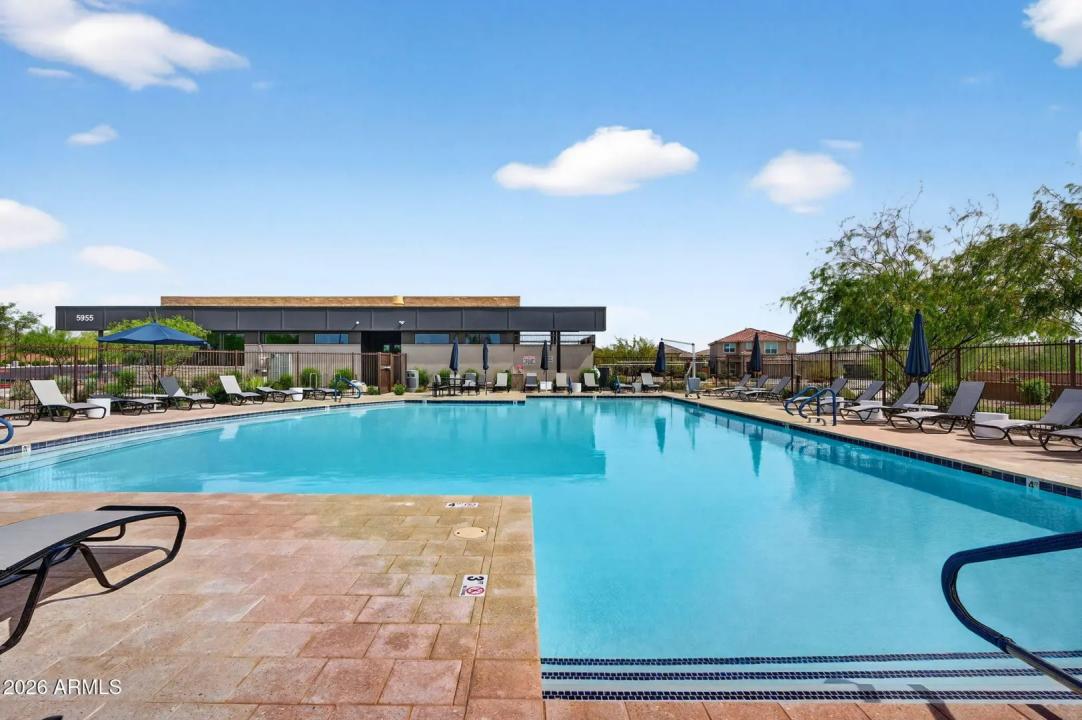 Real Estate Picture 51