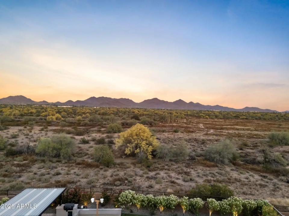 Real Estate Picture 49