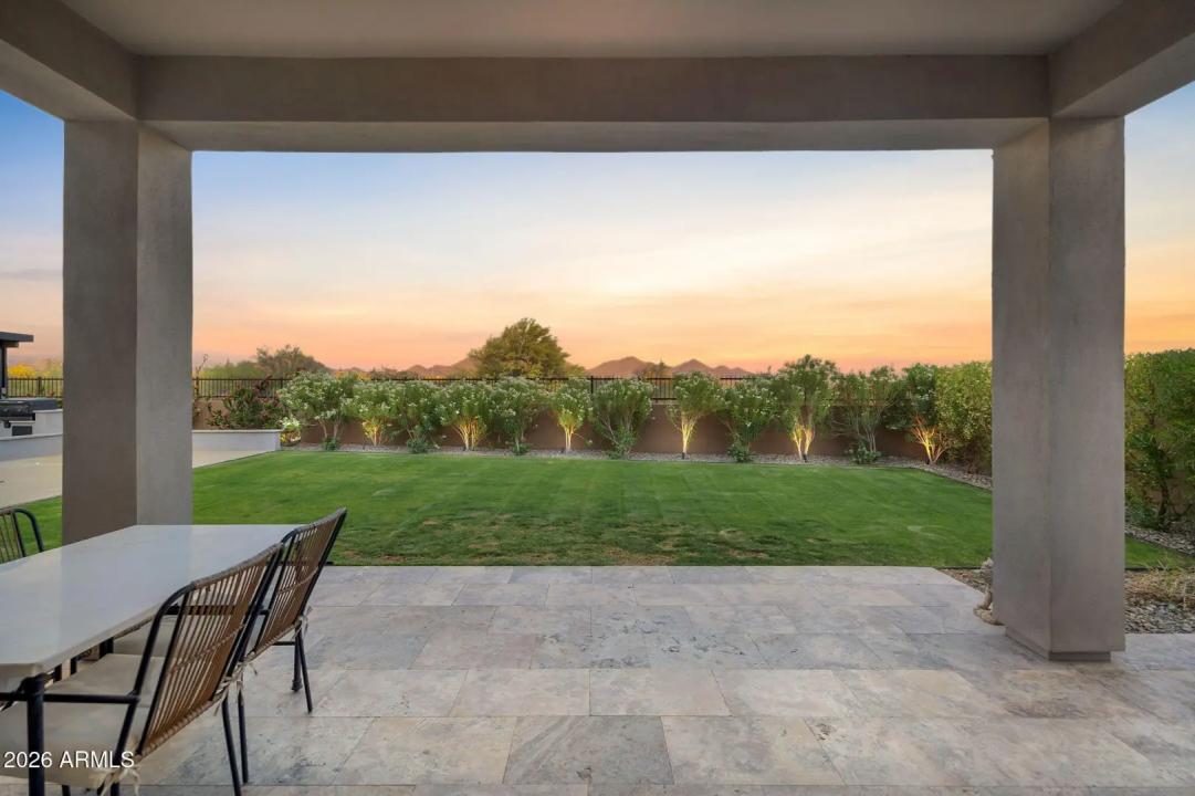 Real Estate Picture 2