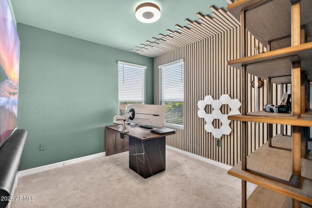 Real Estate Picture 25