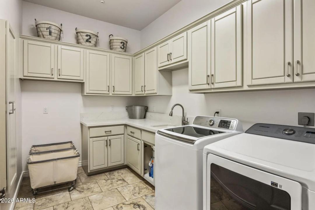 Real Estate Picture 26