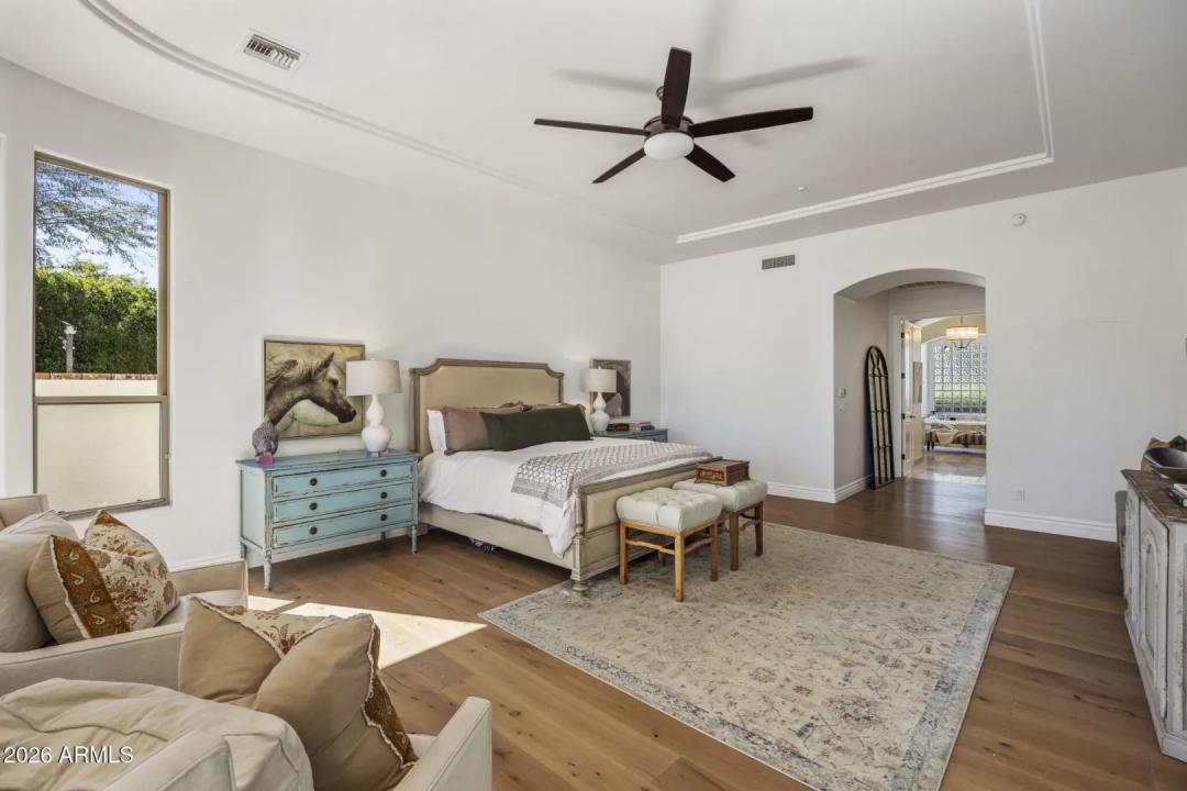 Real Estate Picture 20