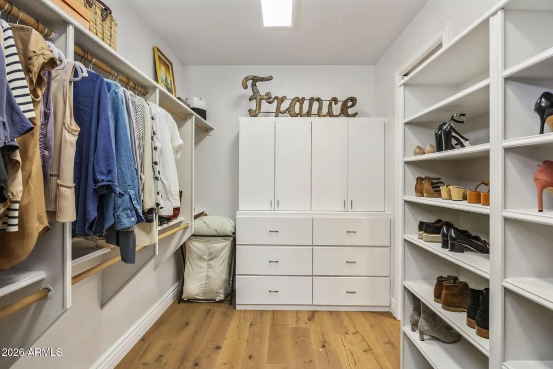 Real Estate Picture 25