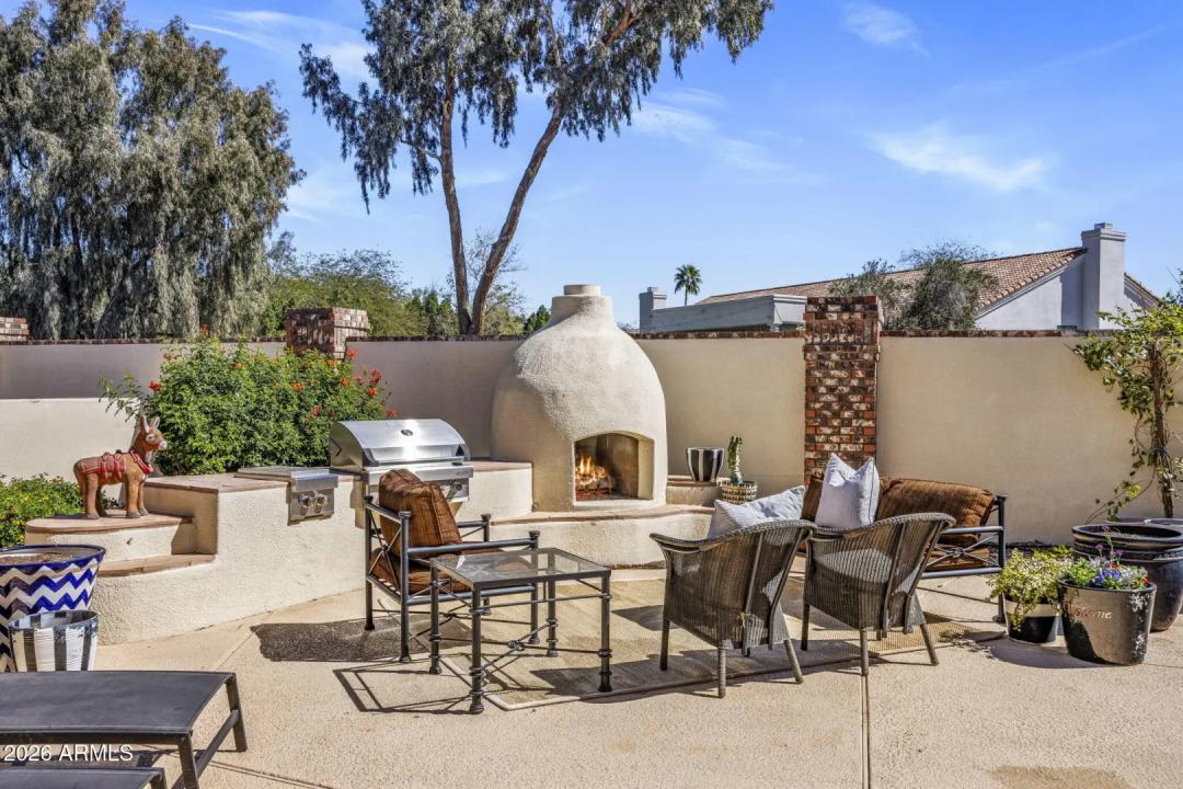 Real Estate Picture 30