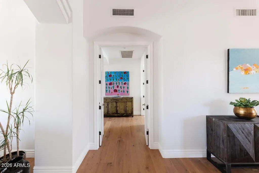 Real Estate Picture 11