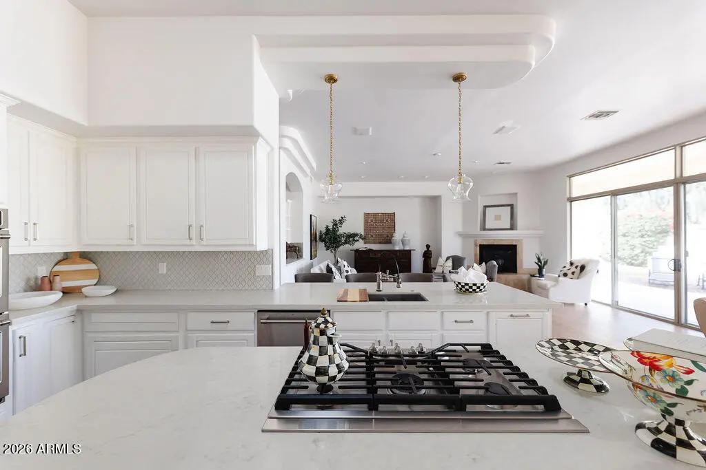 Real Estate Picture 42