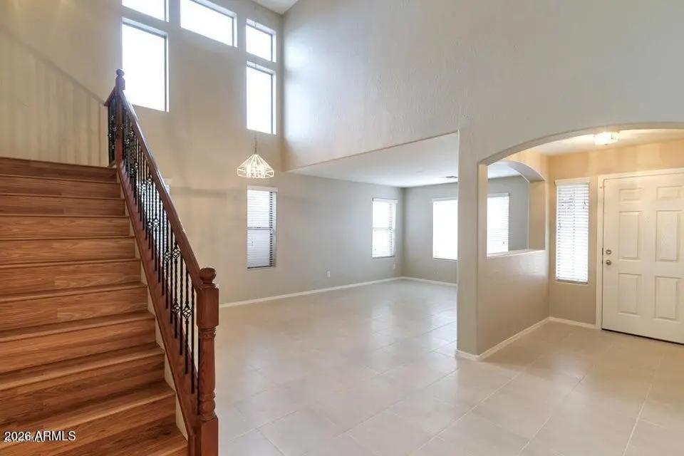 Real Estate Picture 2