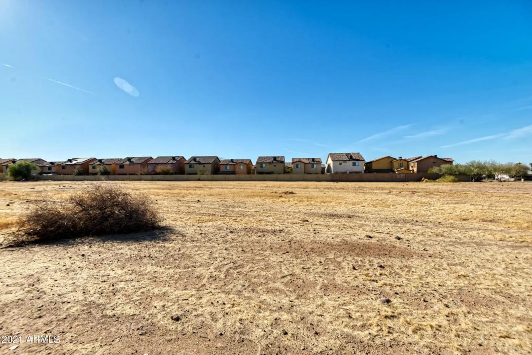 Real Estate Picture 2