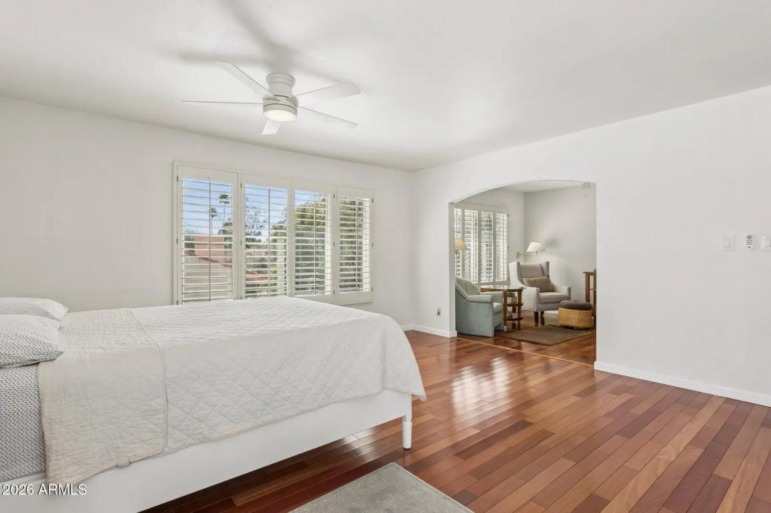 Real Estate Picture 27