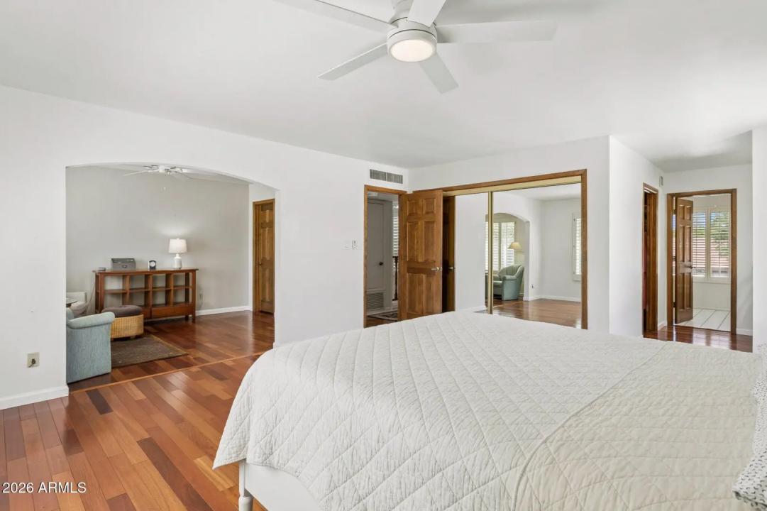 Real Estate Picture 28