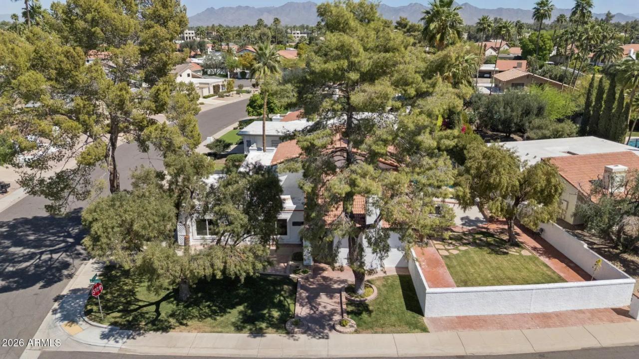 Real Estate Picture 64