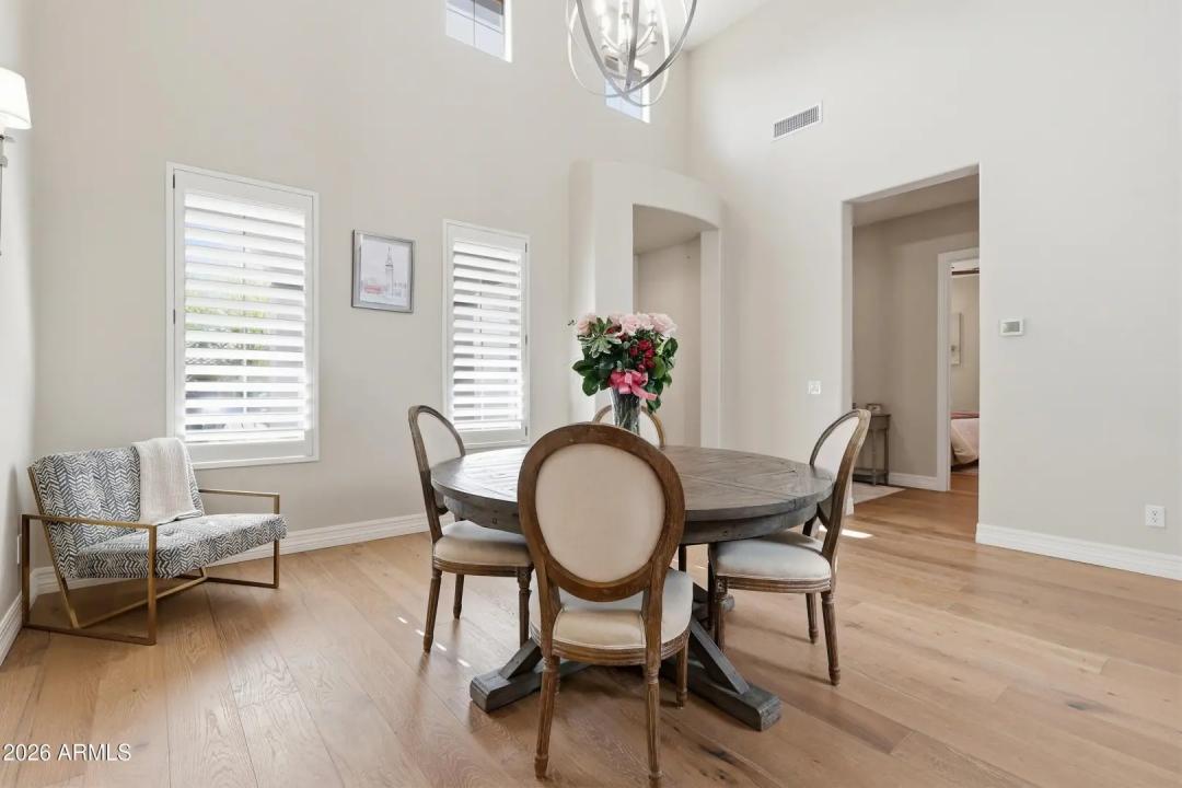 Real Estate Picture 28