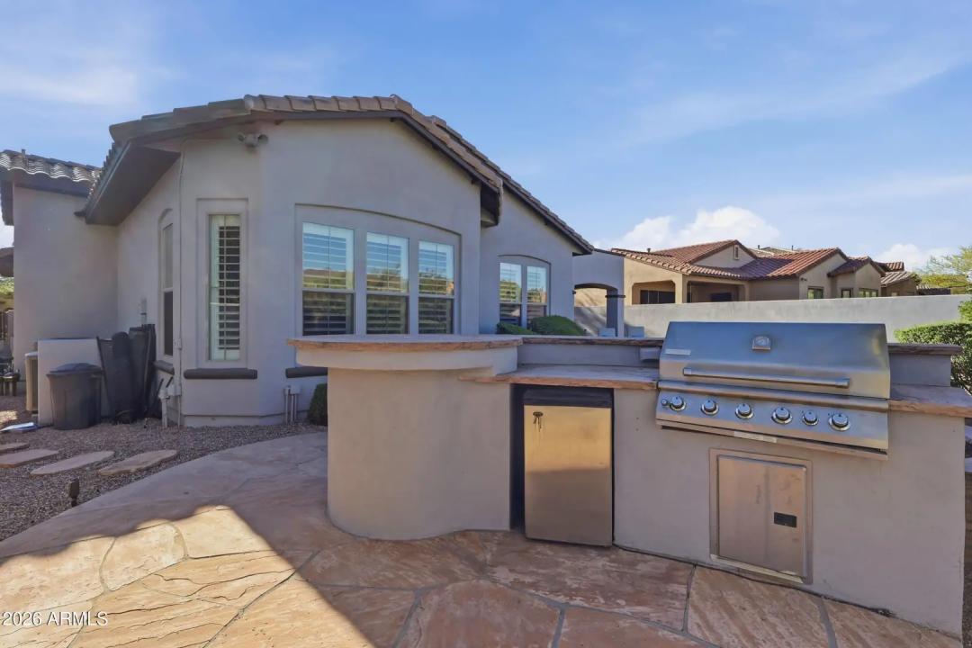 Real Estate Picture 22