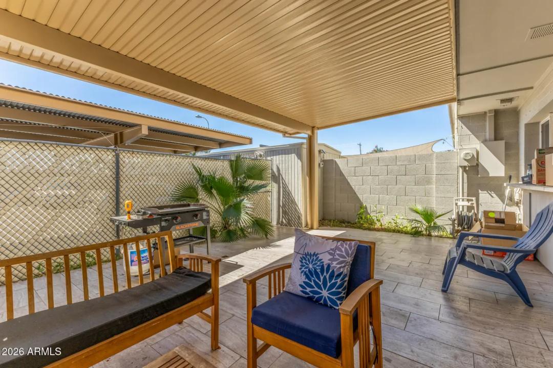 Real Estate Picture 22