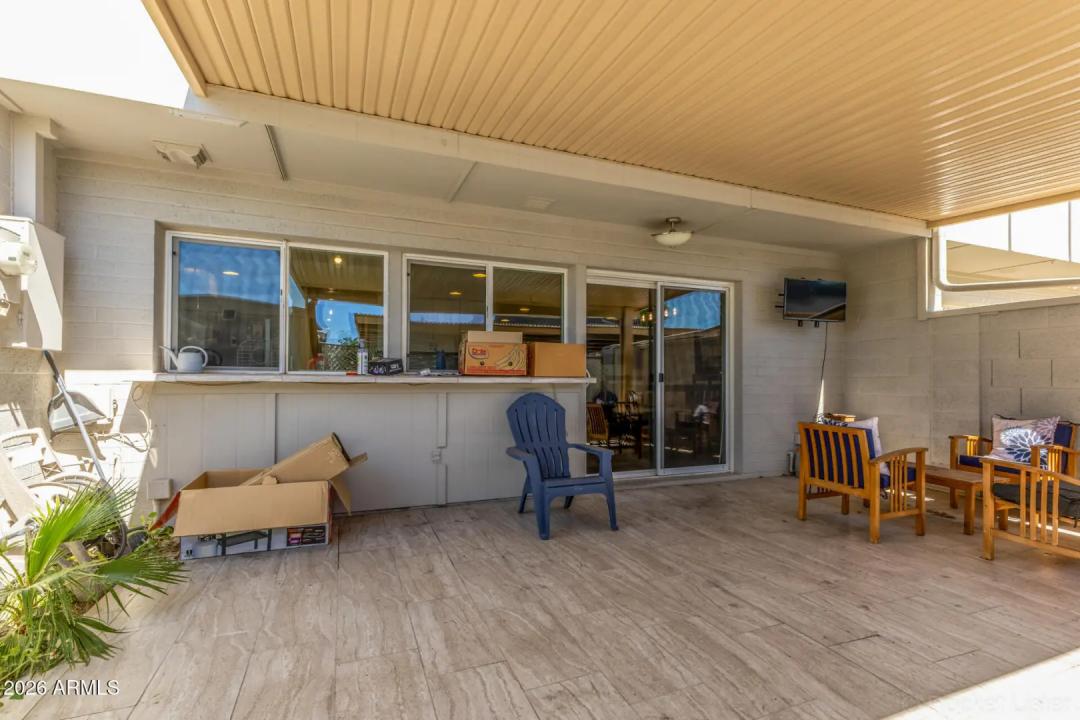 Real Estate Picture 23