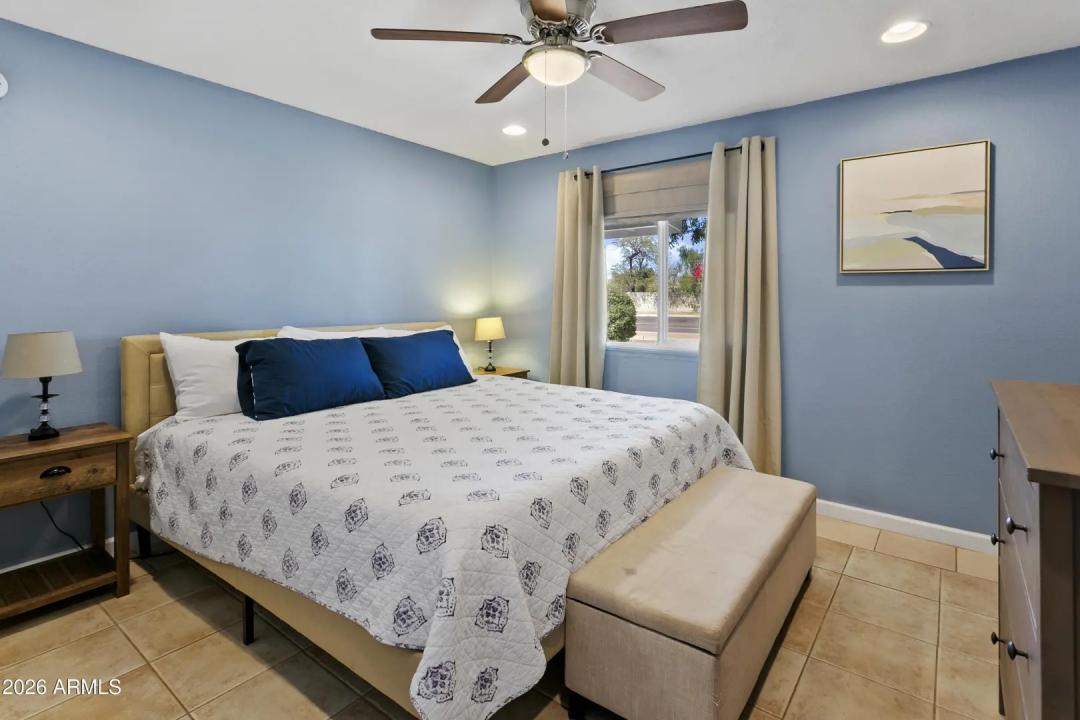 Real Estate Picture 20