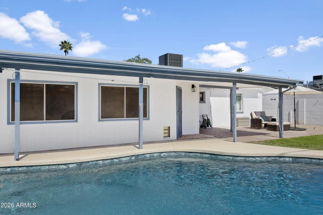 Real Estate Picture 29