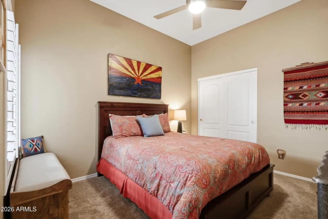 Real Estate Picture 23