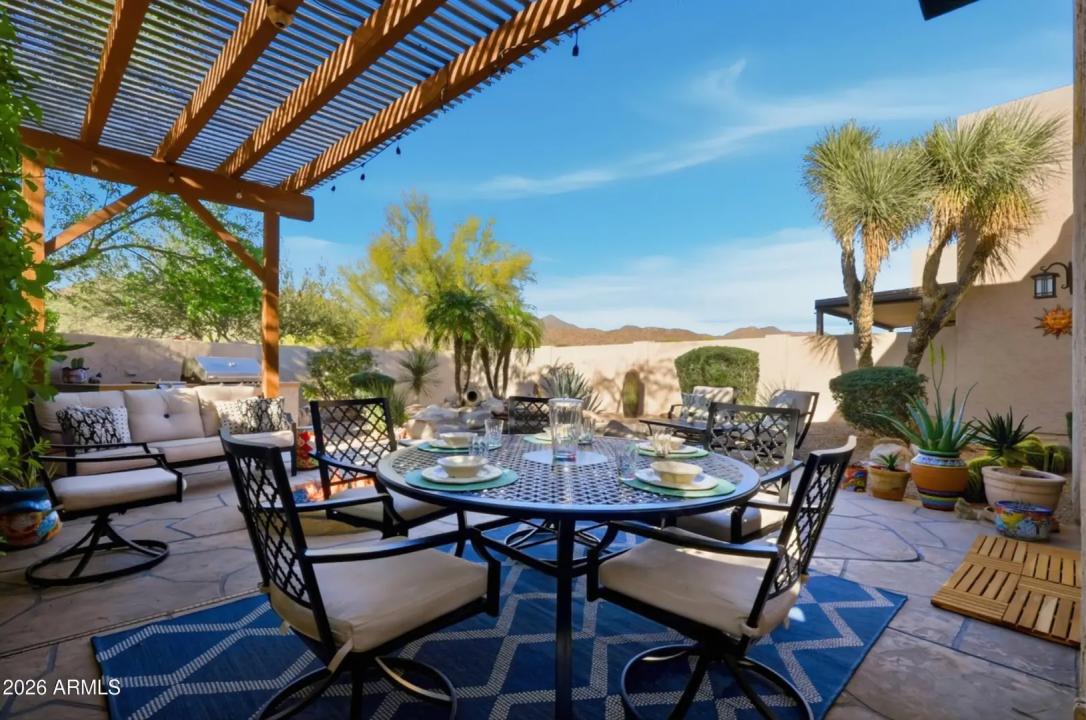 Real Estate Picture 32