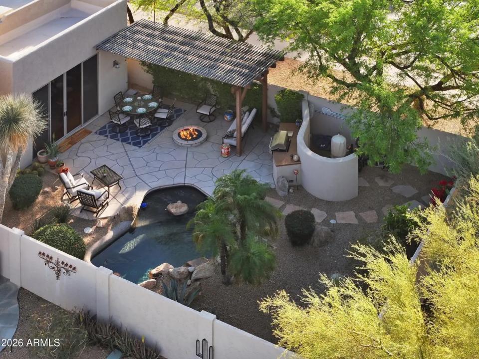 Real Estate Picture 40