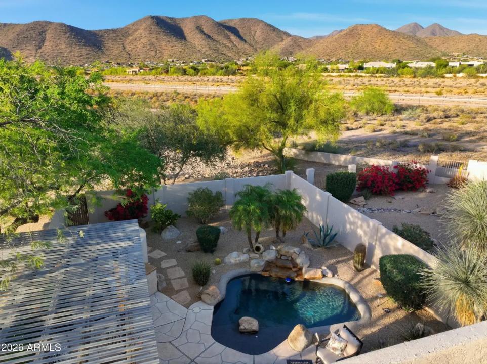 Real Estate Picture 39