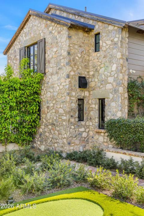 Real Estate Picture 29