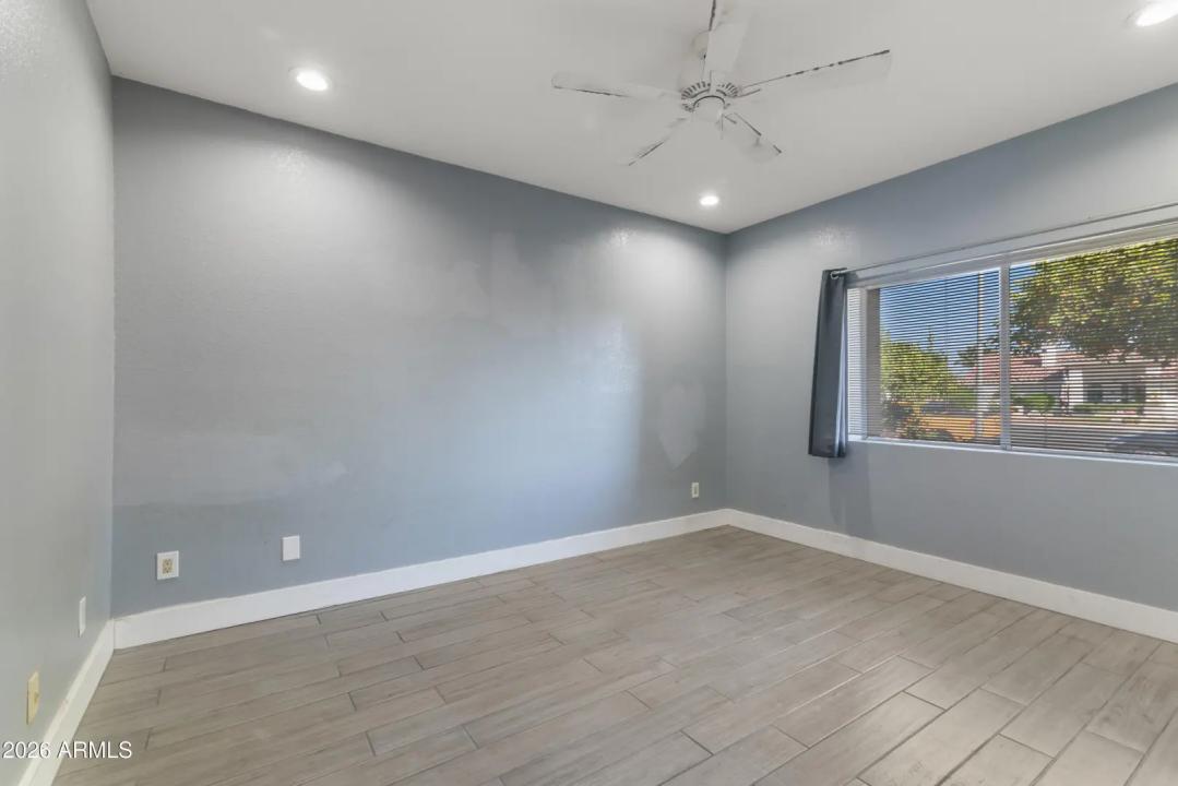 Real Estate Picture 31