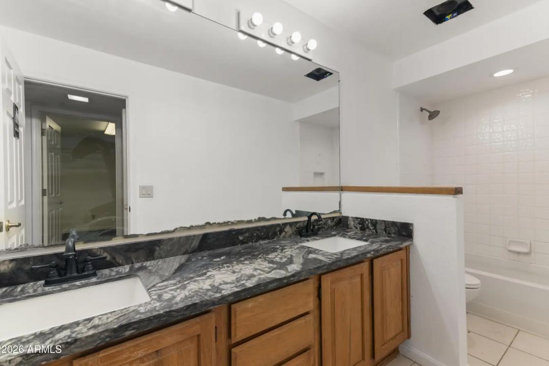 Real Estate Picture 46