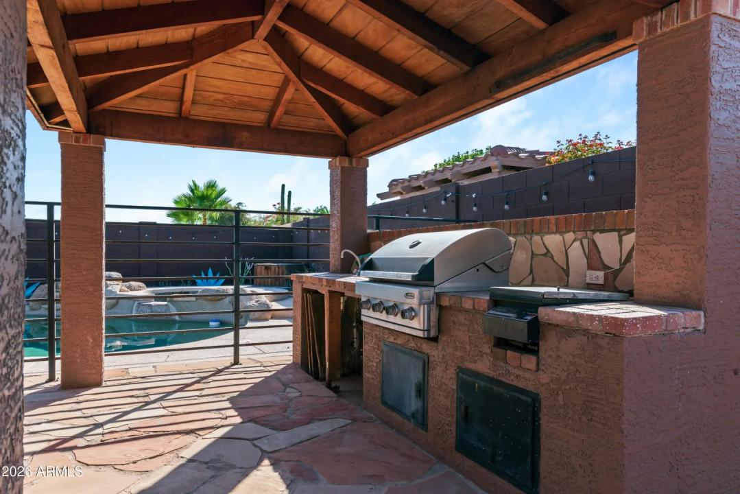 Real Estate Picture 48