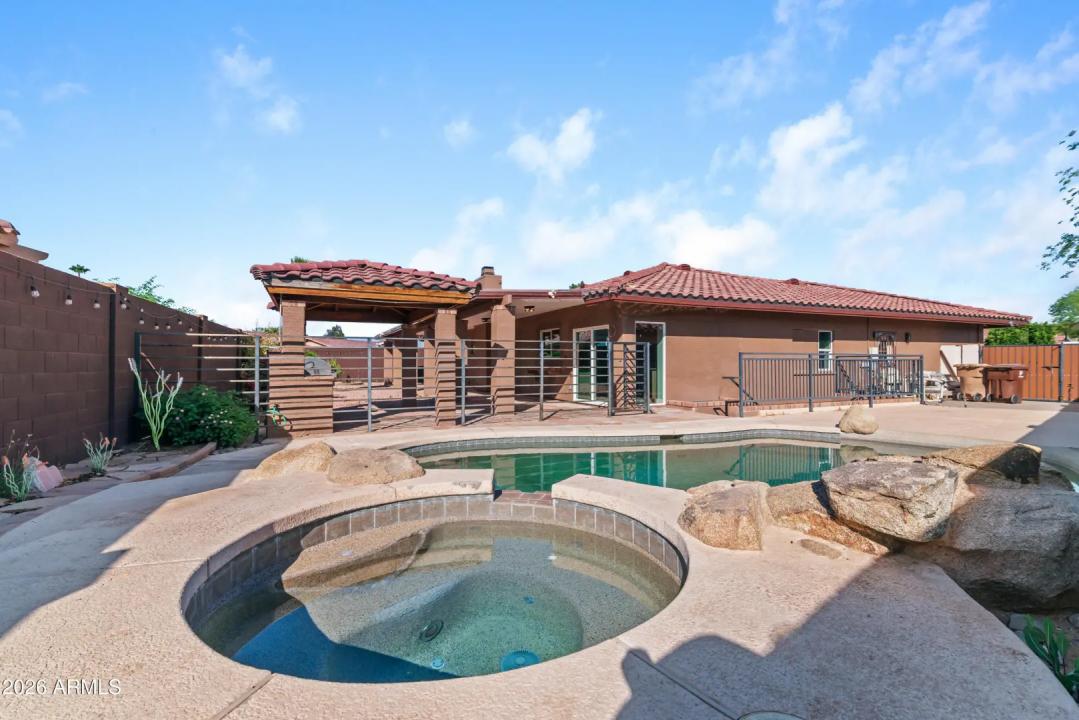 Real Estate Picture 52