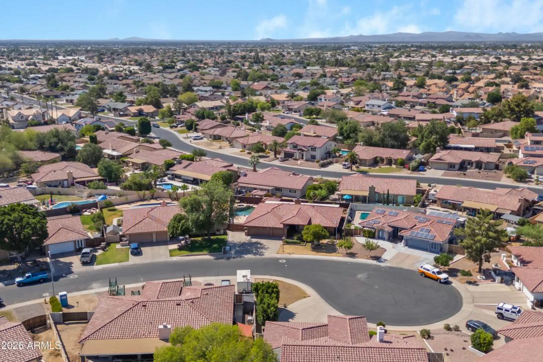 Real Estate Picture 60