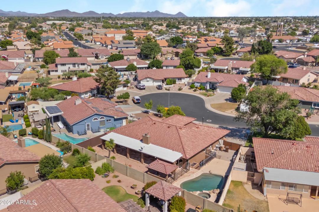 Real Estate Picture 64