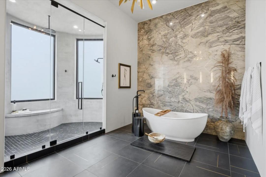 Real Estate Picture 27