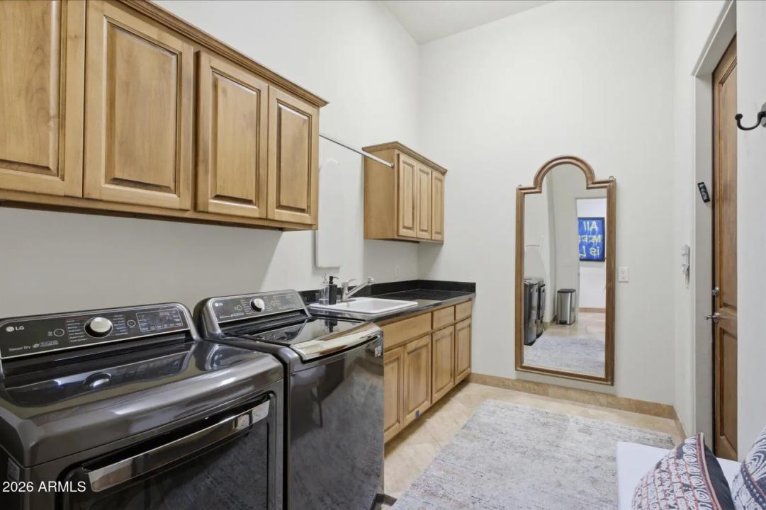 Real Estate Picture 34