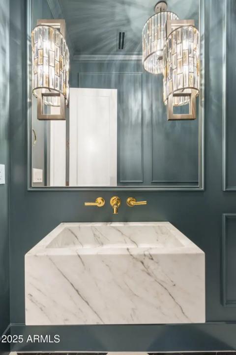 Real Estate Picture 28