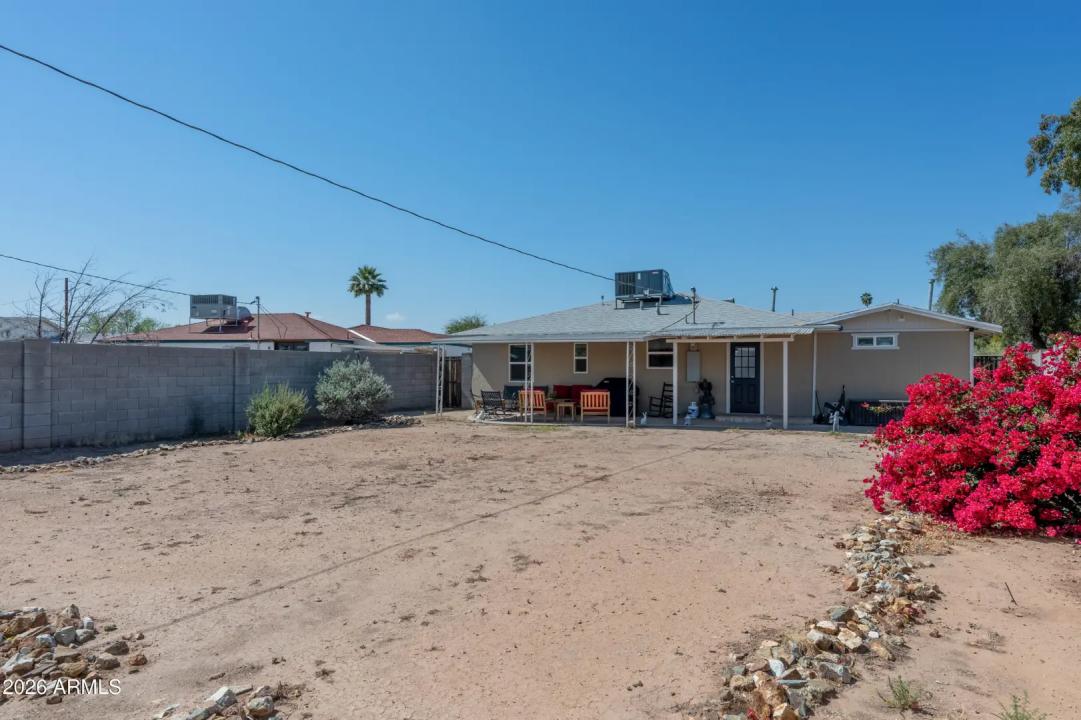 Real Estate Picture 30