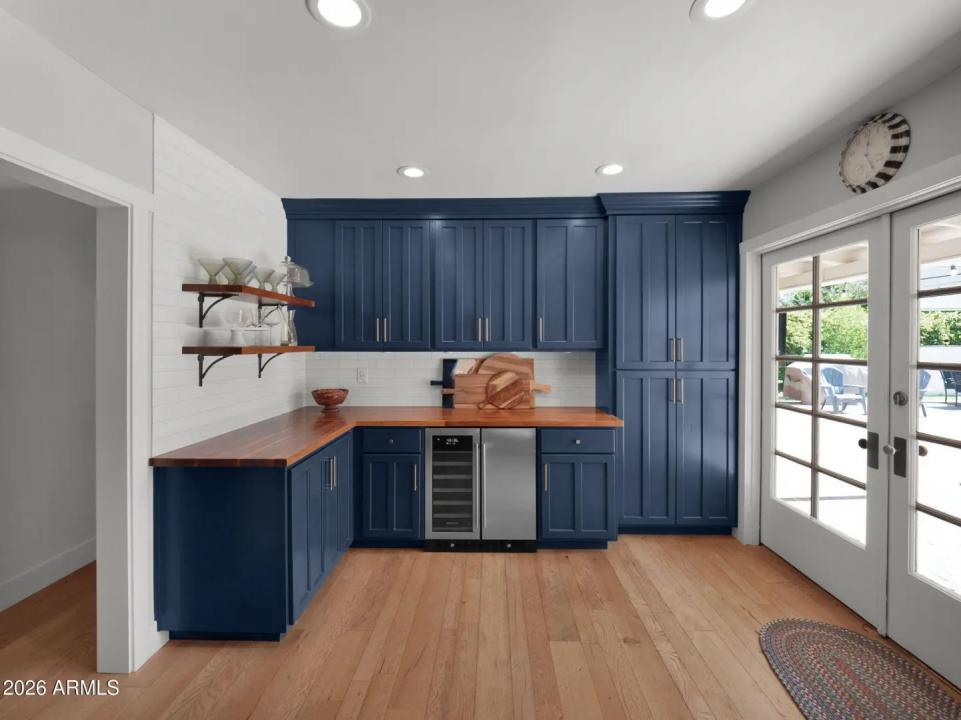 Real Estate Picture 19