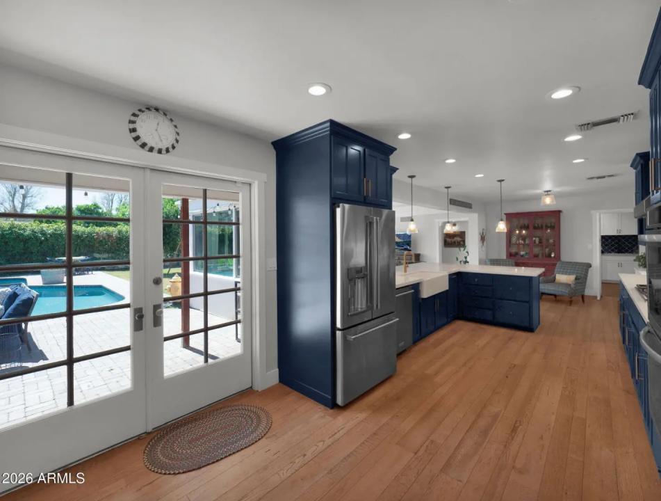 Real Estate Picture 20