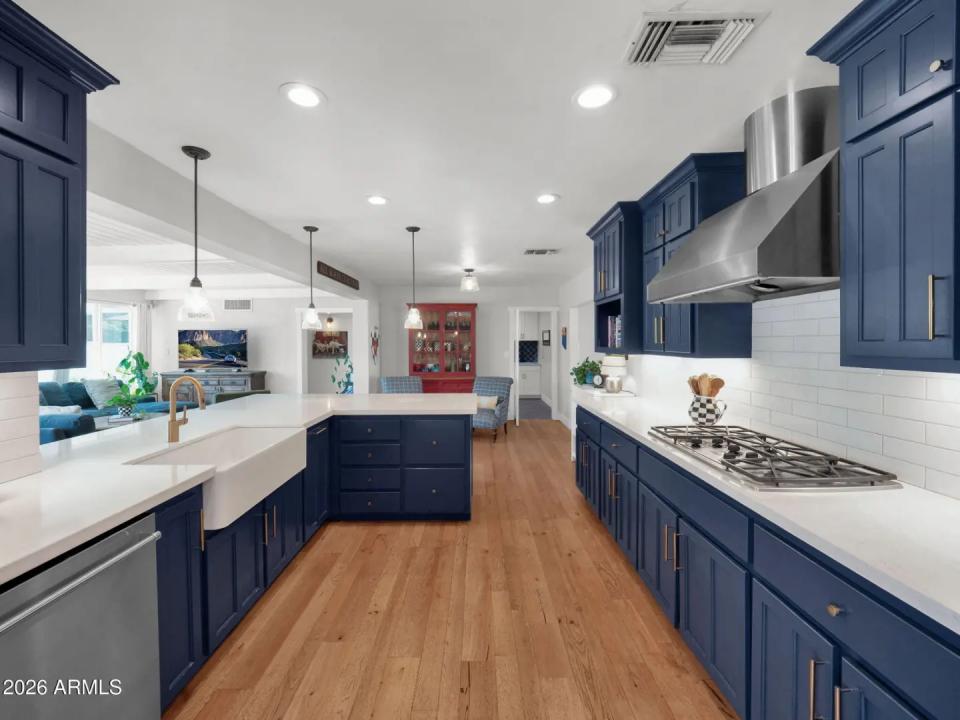 Real Estate Picture 21