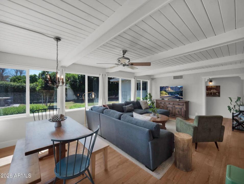 Real Estate Picture 25